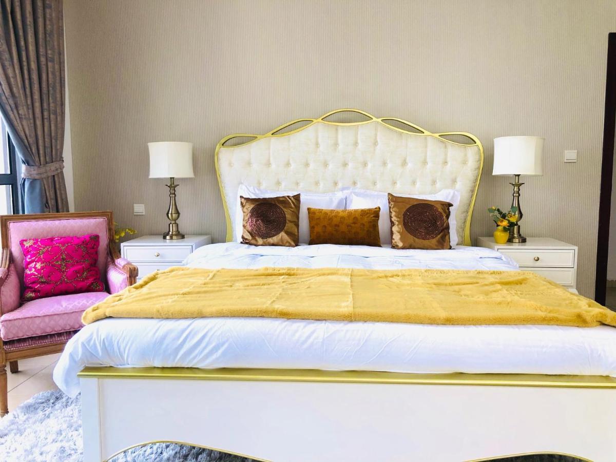 Апартаменти Luxury Casa - Royal Sea View Jbr 2br